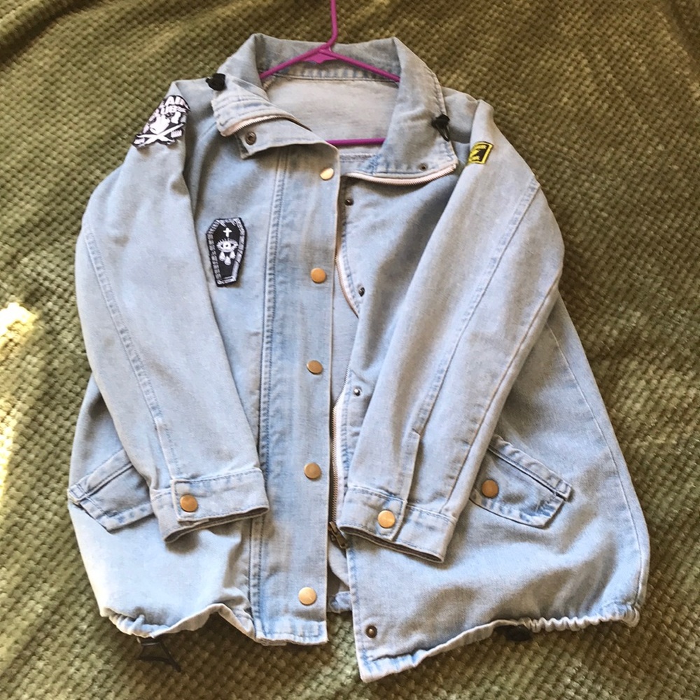 Jean jacket with cool patches